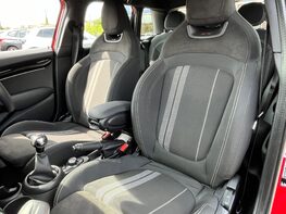 Mini Hatch COOPER S SPORT 63