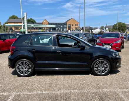 Volkswagen Polo BLUEGT DSG 10