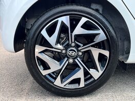 Hyundai i10 T-GDI N LINE 15