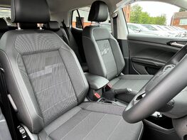 Volkswagen T-Cross BLACK EDITION TSI 59
