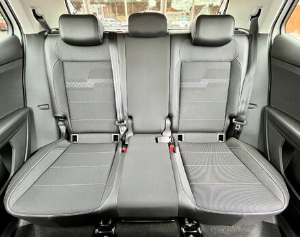 Volkswagen T-Cross BLACK EDITION TSI 61