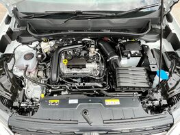 Volkswagen T-Cross BLACK EDITION TSI 7