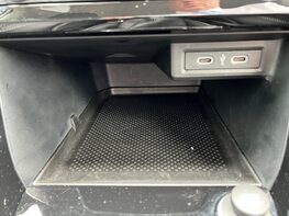 Volkswagen T-Cross BLACK EDITION TSI 51