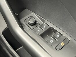 Volkswagen T-Cross BLACK EDITION TSI 58