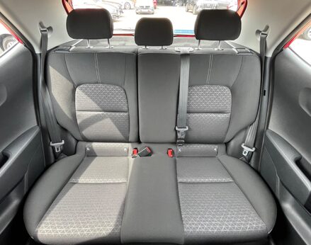 Kia Picanto 2 43