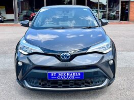 Toyota C-HR ICON 5