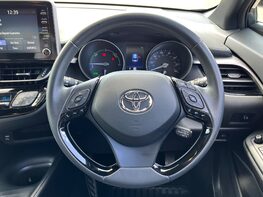 Toyota C-HR ICON 20