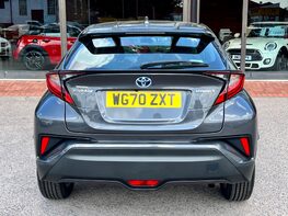 Toyota C-HR ICON 6