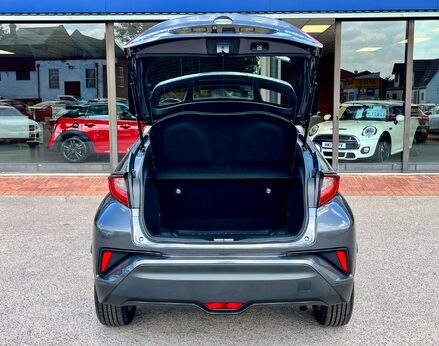 Toyota C-HR ICON 62