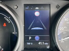 Toyota C-HR ICON 28