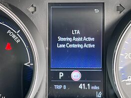 Toyota C-HR ICON 29