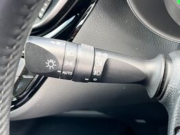 Toyota C-HR ICON 54