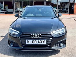 Audi A4 AVANT TDI BLACK EDITION 5