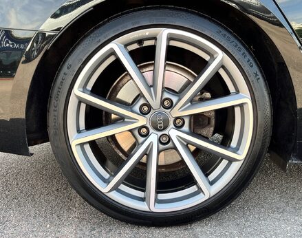 Audi A4 AVANT TDI BLACK EDITION 15