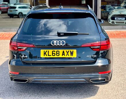 Audi A4 AVANT TDI BLACK EDITION 6
