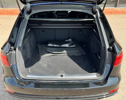 Audi A4 AVANT TDI BLACK EDITION 67