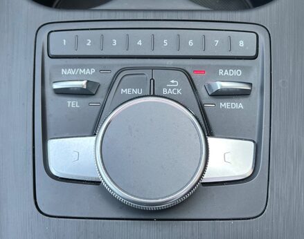 Audi A4 AVANT TDI BLACK EDITION 49