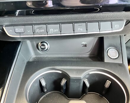 Audi A4 AVANT TDI BLACK EDITION 47