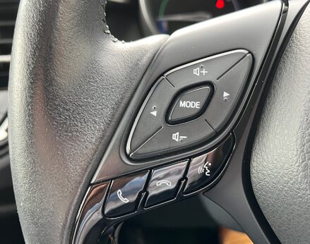 Toyota C-HR DESIGN 54