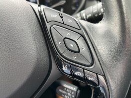 Toyota C-HR DESIGN 55