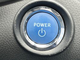 Toyota C-HR DESIGN 59