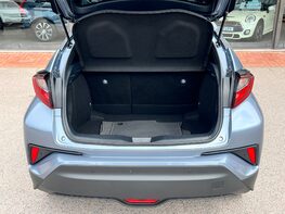 Toyota C-HR DESIGN 67