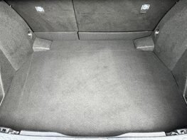 Toyota C-HR DESIGN 69