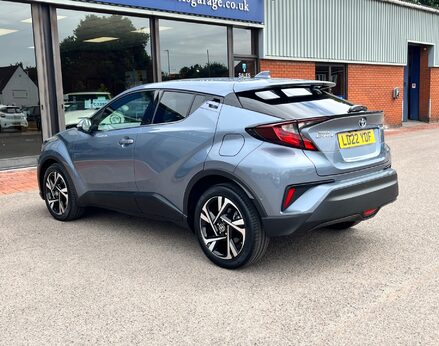 Toyota C-HR DESIGN 9