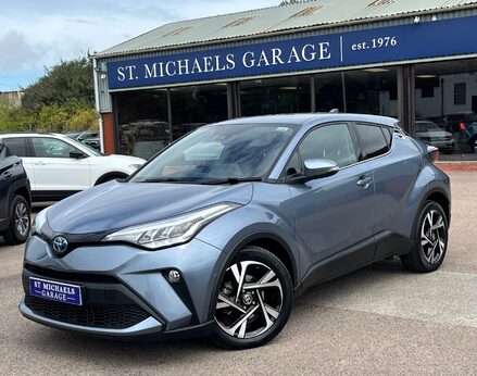 Toyota C-HR DESIGN 1