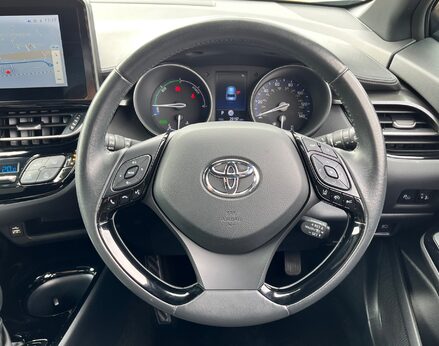 Toyota C-HR DESIGN 20