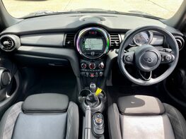 Mini Hatch COOPER 2