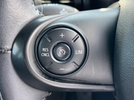 Mini Hatch COOPER 47