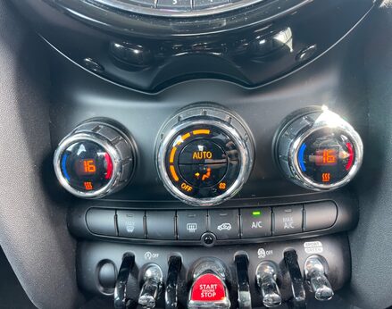 Mini Hatch COOPER 42