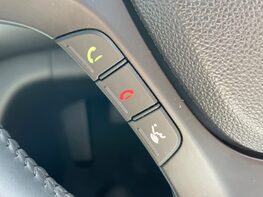 Hyundai i10 PLAY 39