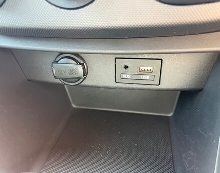 Hyundai i10 PLAY 35