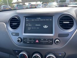 Hyundai i10 PLAY 25