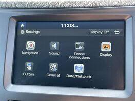 Hyundai i10 PLAY 32