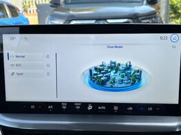 Ford Focus TITANIUM MHEV 35