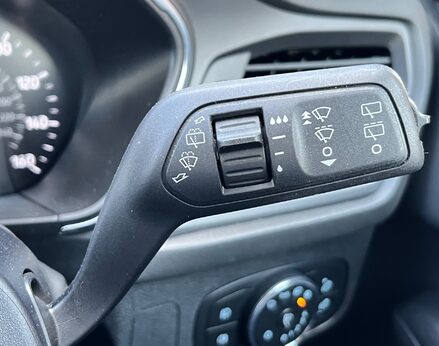 Ford Focus TITANIUM MHEV 51
