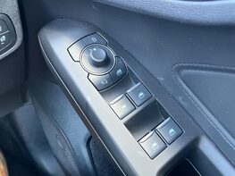 Ford Focus TITANIUM MHEV 53