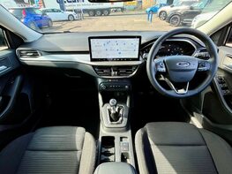 Ford Focus TITANIUM MHEV 2