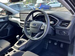 Ford Focus TITANIUM MHEV 18