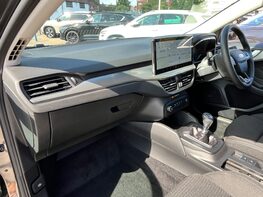 Ford Focus TITANIUM MHEV 17