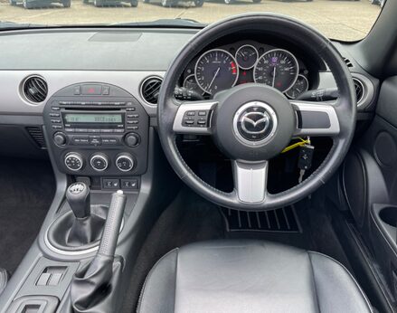 Mazda MX-5 I ROADSTER SE 18