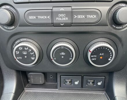 Mazda MX-5 I ROADSTER SE 28