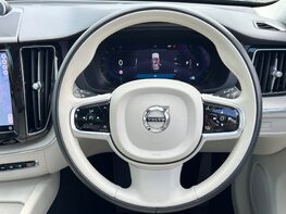 Volvo XC60 B5 ULTIMATE AWD MHEV 20