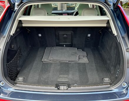 Volvo XC60 B5 ULTIMATE AWD MHEV 62