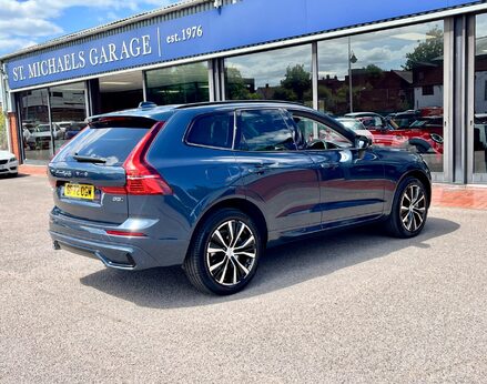 Volvo XC60 B5 ULTIMATE AWD MHEV 8