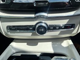 Volvo XC60 B5 ULTIMATE AWD MHEV 41