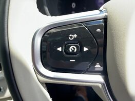 Volvo XC60 B5 ULTIMATE AWD MHEV 47